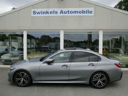 Grau Gebraucht 2024 BMW 330 M Sport Limousine | 49.900 € (Guter Preis)
