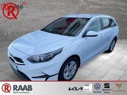 Wd) casa white s (weiss Neu 2025 Kia Ceed Sportswagon Vision Kombi | 22.495 € (Guter Preis)