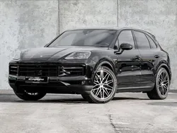 Chromitschwarz Gebraucht 2025 Porsche Cayenne SUV | 105.999 € (Etwas zu teuer)