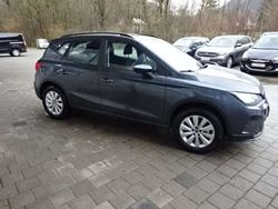 Grau Gebraucht 2024 Seat Arona Style SUV | 21.690 € (Fairer Preis)