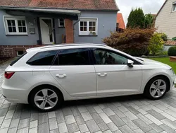 Weiß Gebraucht 2016 Seat Leon ST FR Kombi | 8.990 € (Guter Preis)