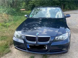 Blau Gebraucht 2006 BMW 318 Limousine | 4.000 € (Guter Preis)