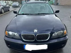 Blau Gebraucht 2003 BMW 320 Limousine | 1.350 € (Superpreis)