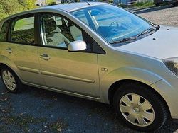 Blau Gebraucht 2008 Ford Fiesta Style Kleinwagen | 2.199 € (Etwas zu teuer)