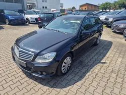 Obsidianschwarz Gebraucht 2011 Mercedes C200 Kombi | 2.999 € (Fairer Preis)