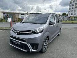 Silber Gebraucht 2022 Toyota Proace Verso Team Kombi | 44.960 €