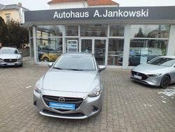 Plutossilber metallic (metallic) Gebraucht 2015 Mazda 2 Kleinwagen | 10.490 € (Guter Preis)
