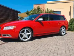 Rot Gebraucht 2012 Volvo V70 R-Design Kombi | 9.500 € (Fairer Preis)