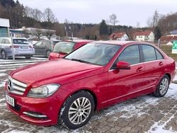 Rot Gebraucht 2013 Mercedes C250 Limousine | 12.400 € (Fairer Preis)
