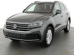 Grau Neu 2025 VW Touareg Elegance SUV | 72.349 €