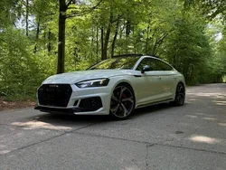 Weiß Gebraucht 2019 Audi RS5 Sportback Ambiente Limousine | 49.999 € (Guter Preis)