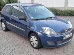Blau Gebraucht 2007 Ford Fiesta Ghia Kleinwagen | 1.400 € (Fairer Preis)