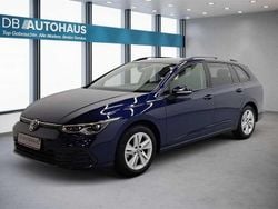 Blau Gebraucht 2023 VW Golf VIII Life Kombi | 20.640 € (Guter Preis)