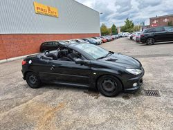 Schwarz Gebraucht 2005 Peugeot 206 CC Cabrio | 2.000 € (Teuer)