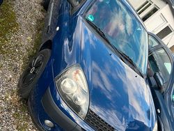 Blau Gebraucht 2003 Renault Clio II Limousine | 1.350 € (Fairer Preis)