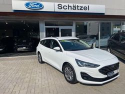 Weiß Gebraucht 2024 Ford Focus Titanium Limousine | 22.900 € (Superpreis)