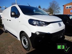 Weiss Gebraucht 2023 Fiat Scudo Basis Van | 33.915 € (Etwas zu teuer)