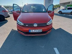 Orange Gebraucht 2017 VW Touran R-line Van / Kleinbus | 19.000 € (Etwas zu teuer)