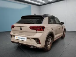 Grau Gebraucht 2023 VW T-Roc SUV | 26.199 € (Etwas zu teuer)