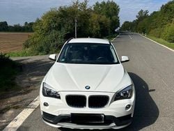 Weiß Gebraucht 2015 BMW X1 Sport Line SUV | 8.500 € (Superpreis)