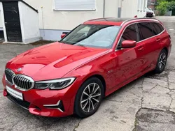 BMW 330e