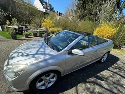 Silber Gebraucht 2007 Opel Astra Cabriolet Cabrio | 4.400 € (Fairer Preis)