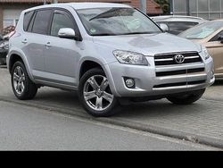 Grau Gebraucht 2009 Toyota RAV4 Executive SUV | 8.450 € (Fairer Preis)
