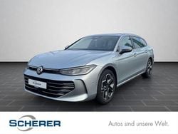 Silber Gebraucht 2025 VW Passat Elegance Kombi | 43.980 € (Superpreis)