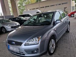 Gebraucht 2005 Ford Focus Limousine | 3.500 € (Fairer Preis)