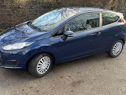 Blau Gebraucht 2014 Ford Fiesta Trend Kleinwagen | 5.700 € (Fairer Preis)