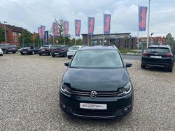 Grün Gebraucht 2014 VW Touran Cup Van / Kleinbus | 6.990 € (Superpreis)