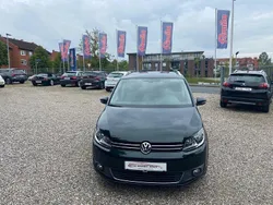 Grün Gebraucht 2014 VW Touran Cup Van / Kleinbus | 7.990 € (Fairer Preis)