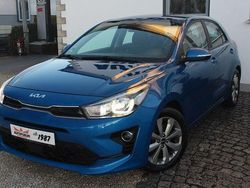 Blau Gebraucht 2022 Kia Rio Vision Limousine | 12.900 € (Fairer Preis)