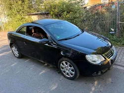 Schwarz Gebraucht 2009 VW Eos Cabrio | 2.000 €
