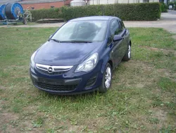 Blau Gebraucht 2014 Opel Corsa Kleinwagen | 4.250 € (Guter Preis)