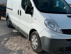 Weiß Gebraucht 2010 Renault Trafic Van | 13.500 €