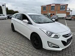 Weiß Gebraucht 2014 Hyundai i40 Edition Kombi | 7.250 € (Fairer Preis)