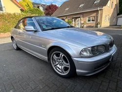 Silber Gebraucht 2001 BMW 330 Cabriolet Sport Line Cabrio | 5.750 €