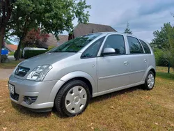 Silber Gebraucht 2008 Opel Meriva Van / Kleinbus | 3.290 € (Etwas zu teuer)