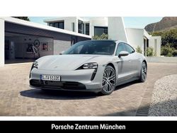 Weiß Gebraucht 2022 Porsche Taycan 4S Limousine | 65.900 € (Fairer Preis)