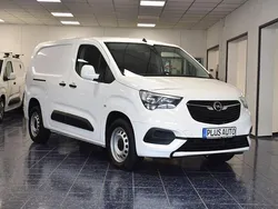 Weiß Gebraucht 2021 Opel Combo Van / Kleinbus | 11.570 € (Guter Preis)