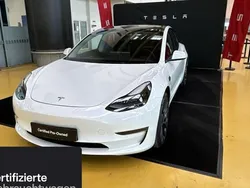Weiß Gebraucht 2021 Tesla Model 3 Performance Limousine | 31.300 € (Fairer Preis)