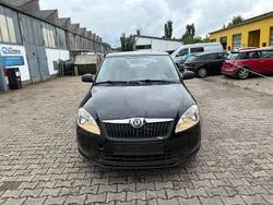 Schwarz Gebraucht 2011 Skoda Fabia Limousine | 2.500 € (Guter Preis)