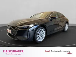 Mythosschwarz metallic Gebraucht 2025 Audi A5 Ambiente Coupé | 46.790 € (Superpreis)