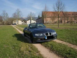 Grau Gebraucht 1999 BMW Z3 Cabrio | 10.500 € (Teuer)
