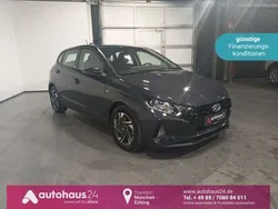 Grau Gebraucht 2021 Hyundai i20 Select Kleinwagen | 14.550 € (Guter Preis)