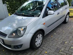 Silber Gebraucht 2006 Ford Fiesta Kleinwagen | 300 € (Superpreis)