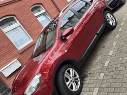 Rot Gebraucht 2012 Nissan Qashqai +2 Acenta SUV | 6.800 € (Fairer Preis)