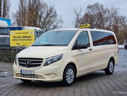 Beige Gebraucht 2018 Mercedes Vito Kombi | 12.950 € (Teuer)