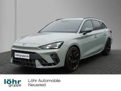 Grau Gebraucht 2025 Cupra Leon VZ Limousine | 49.850 €